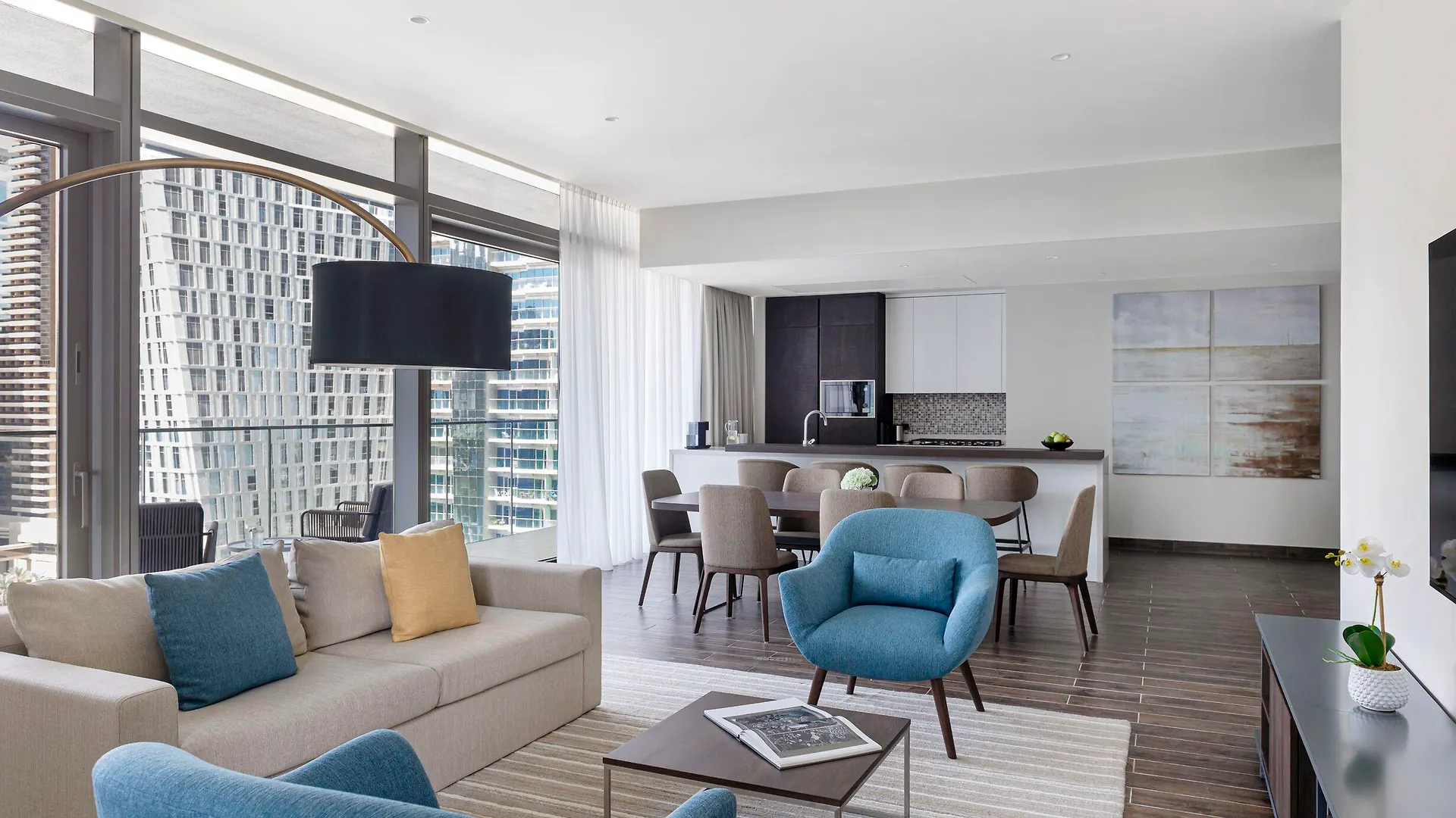 Jumeirah Living Marina Gate دبي